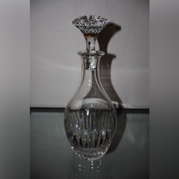 BACCARAT FRANCE 'MASSENA' Crystal Decanter Handcrafted, 11.25" Tall & 30 Ounces - Picture 3 of 14